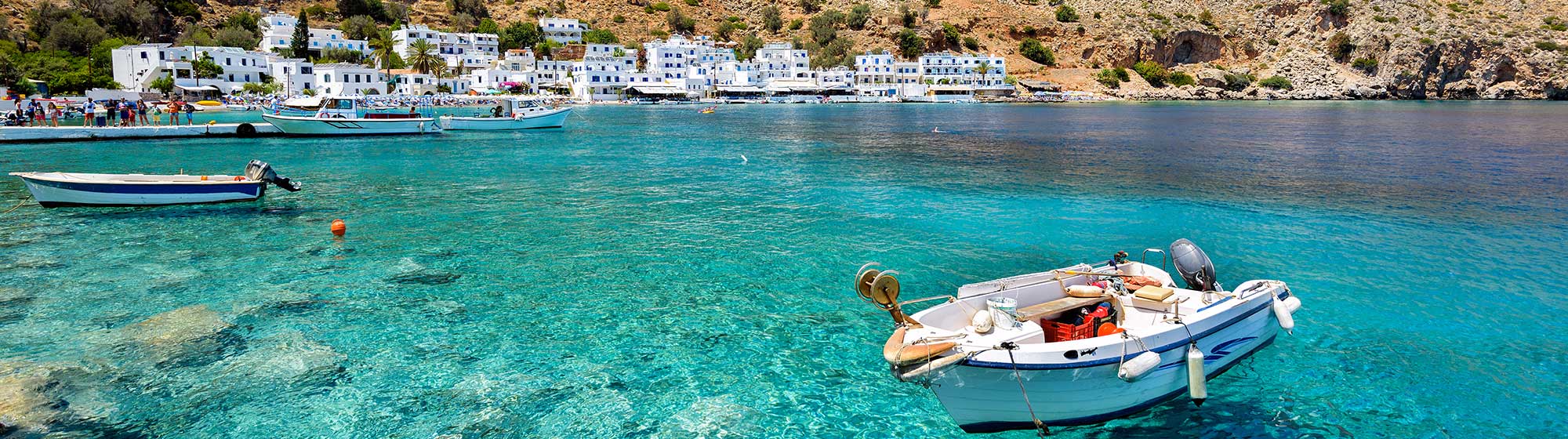 Une barque locale sillonnant les eaux grecques
