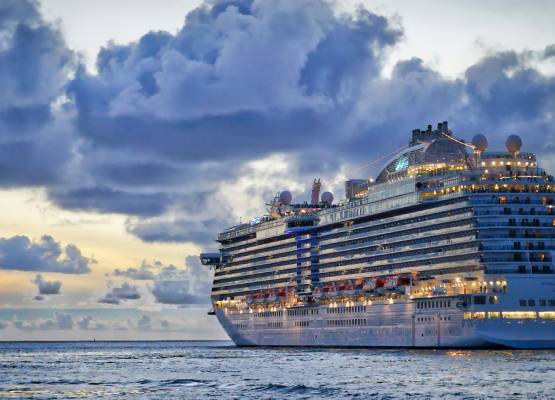 un bateau de croisière