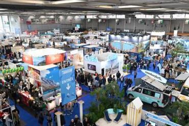 Vue panoramique du Salon Mondial sur Tourisme