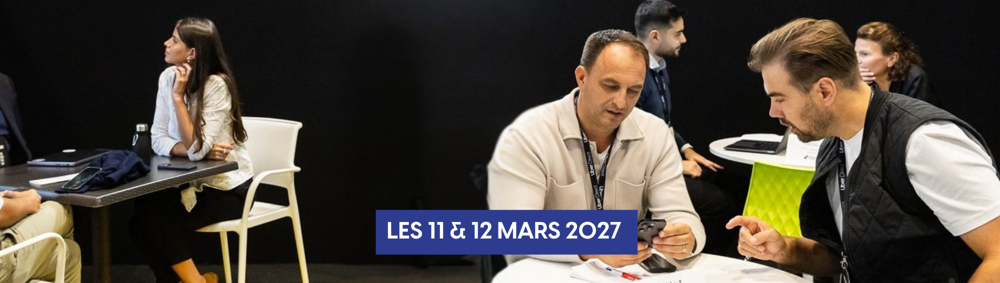 des personnes en rendez-vous d'affaire