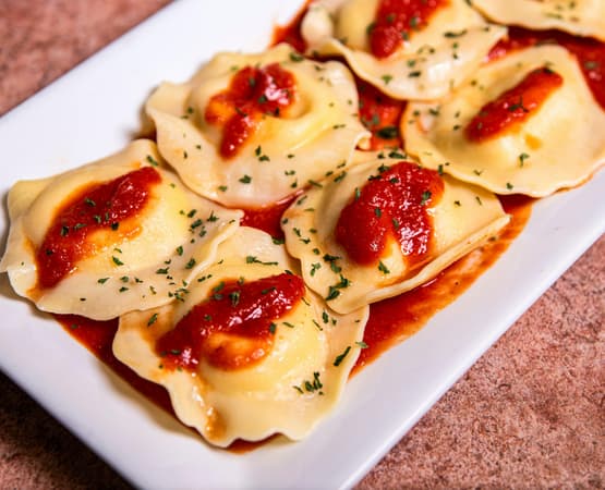 Plat de pâtes, orecchiettes.